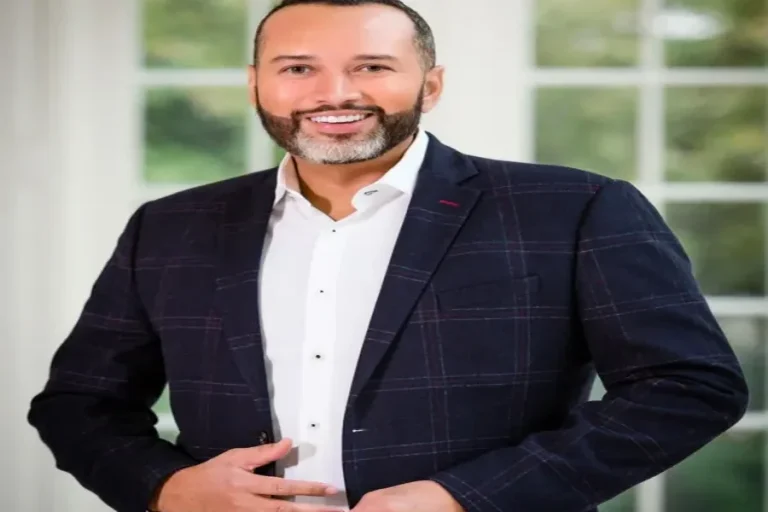 Thomas Drayton Age and the Quiet Curiosity Around Him