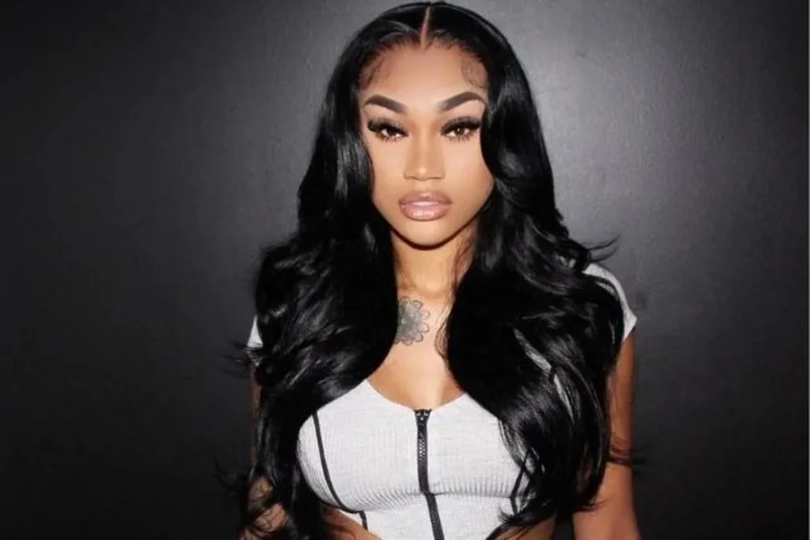 Where Is Jania Meshell From